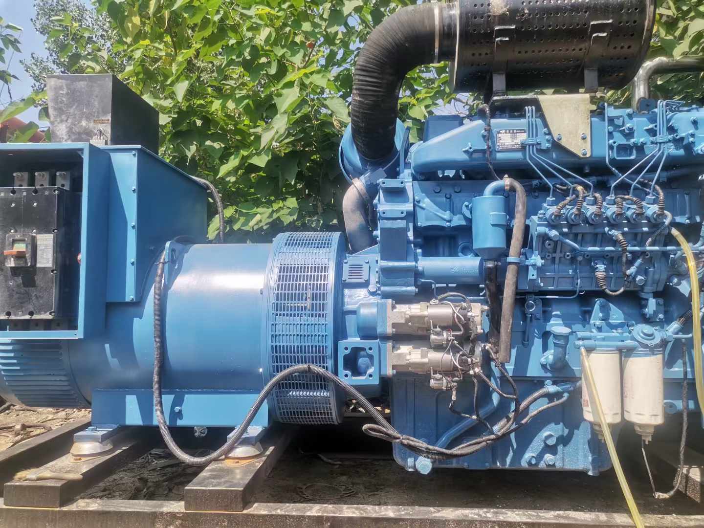 海原详细说明降低 800kW 柴油发电机输出电流波动的方法