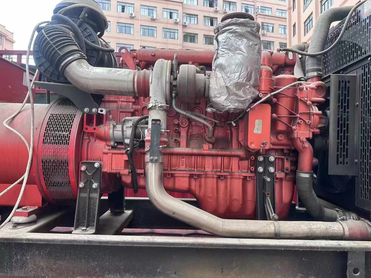 海原如何选择适合 600kW 柴油发电机组的过载保护器？